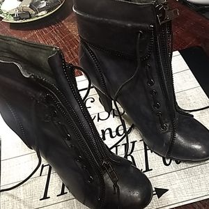 NEW Bronx Boots, Size 39 (8 - 8 1/2) Charcol Gray